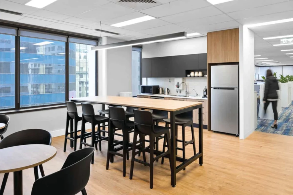 Aer Lingus Office Photos of Toronto