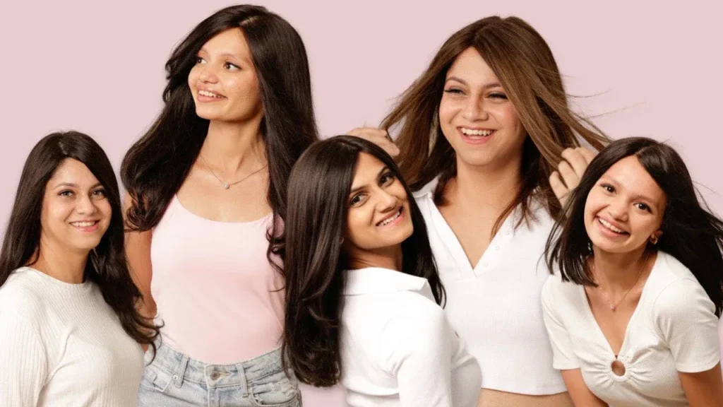 Venezuelan women smiling brightly, symbolizing beauty across admired nations